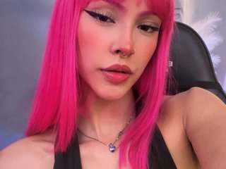 kristenClark18