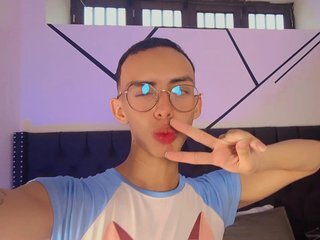 EthanCoxx19