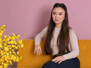 LauraEwing