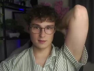 nico_theo