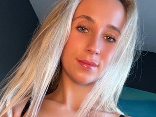 Meet Blondes Live